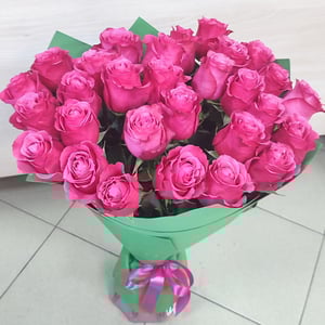 Bouquet '25 roses Pink Floyd 70 cm'