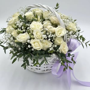 Flower basket 'Pure Grace'