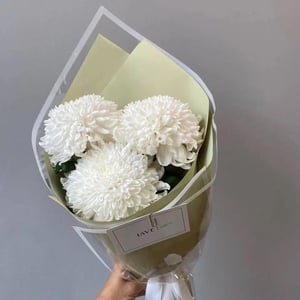 Bouquet 'Constellation of Chrysanthemums'