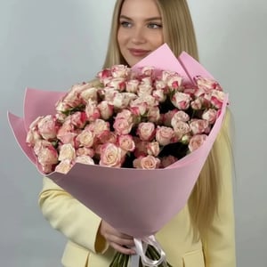 Blumenstrauß 'Monovarietätsbouquet aus 25 Strauchrosen'