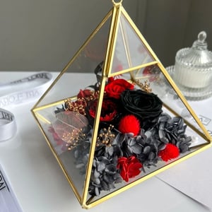 Blumen Terrarium Mystische Blütenpyramid