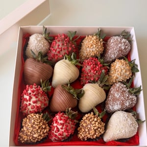 Fresas cubiertas de chocolate, 16 piezas