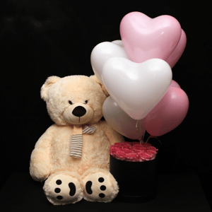 Hat box with flowers 'Roses, Teddy Bear and Balloons'