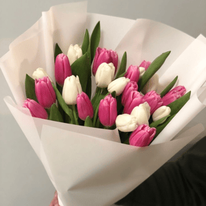 Ramo '33 tulipanes'