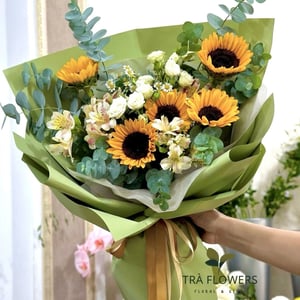 Sunflower & Alstroemeria Green Wrap Bouquet