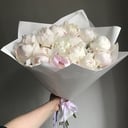 Blumenstrauß aus 15 weißen Pfingstrosen