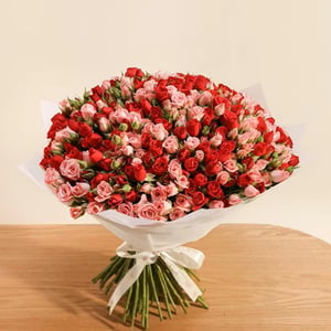 Bouquet 'Infinite Love Dome'