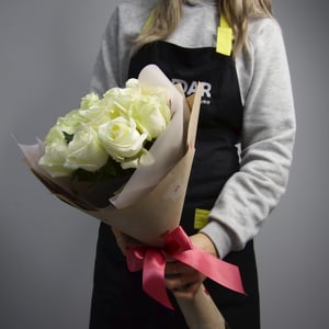 Bouquet '9 white roses'