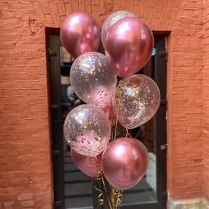 Set aus rosa Konfetti-Luftballons