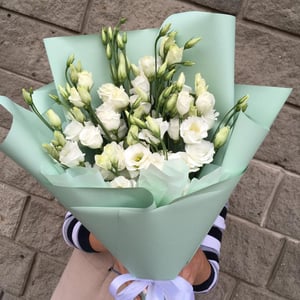 Bouquet of eustoma