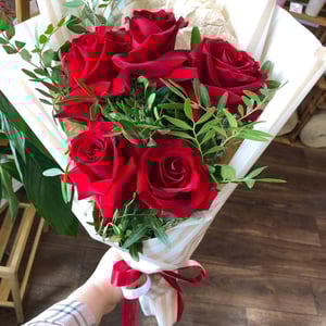 Bouquet of royal roses