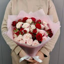 Bouquet of 19 spray roses mix