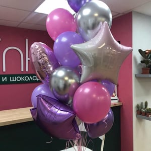 Wolke aus Luftballons