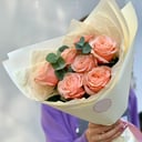 Bright bouquet of roses