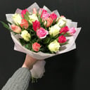 Bouquet of 17 roses