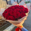Large bouquet of red roses Ecuador