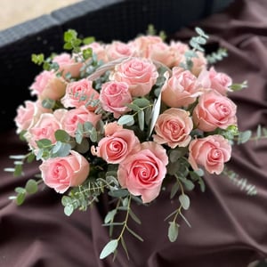 Flower basket 'Pink delight'