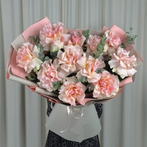 Bouquet «Aube Soyeuse»