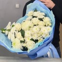 Ramo de sus Crisantemos y Rosas