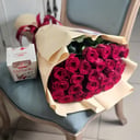 Ramo "Hermoso" Red Naomi