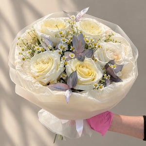 Blumenstrauß 'Cremige Zärtlichkeit' mit Rosen