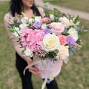 Hat box with flowers 'Hatbox 18'