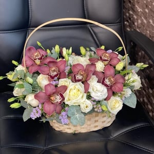Flower basket 'Cappuccino'