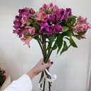 Bouquet 'Alstroemerias in Ribbon'