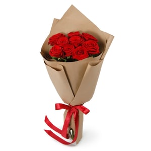 Bouquet of 9 red roses "Kiss me"