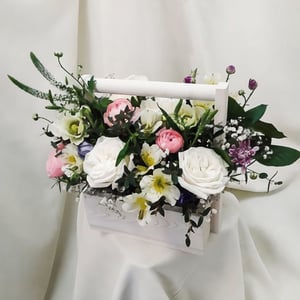 Blumenarrangement 'Air kiss'