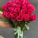 Ramo '25 rosas carmesí'