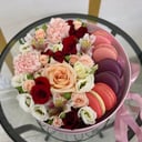 Flowers with macaroons