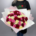Großer Blumenstrauß aus Rosen