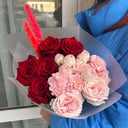 Bouquet of roses, Dianthus with Cane