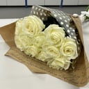 Bouquet of 11 white roses 50 cm