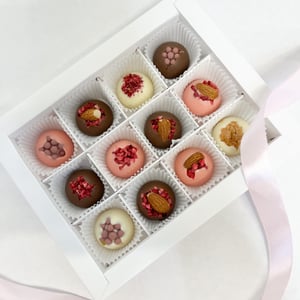 Handmade sweets 12 pcs