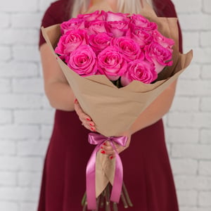 Bouquet of 15 imported roses