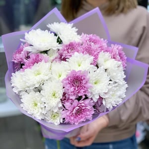 Bouquet of Spray Chrysanthemums