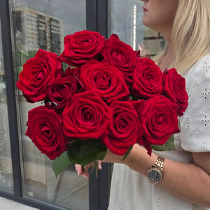 Blumenstrauß 'Ein Strauß elf roter Rosen'