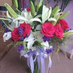 Mazzo 'Composizione in un vaso'