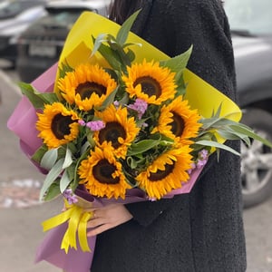 Bouquet with sunflowers