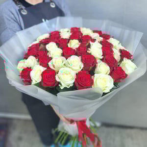 Blumenstrauß 'Rot-Weiß'