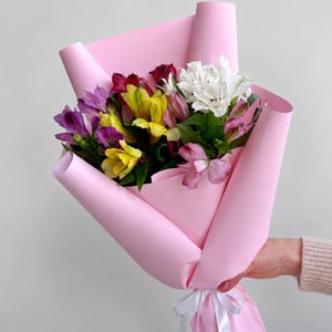 Bouquet of 5 Alstroemerias, mixed colors, 50 cm long