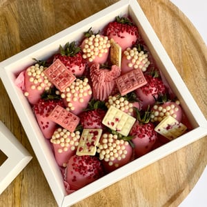 Erdbeeren in Schokolade „Florenz“, 16 Stück.
