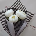 Blumenstrauß 'Pfingstrosenstrauß "Einfache Geschichte"'