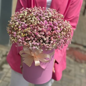 Hat box with flowers 'Forest Nymph'