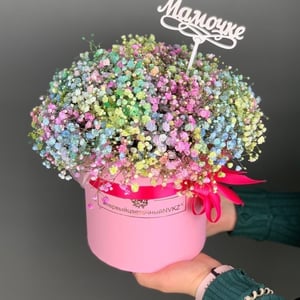 Hat box with flowers 'Gypsophila in a Box'