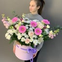 Hat box with flowers 'Cylinder Giant'