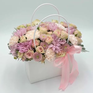 Flower box 'Delicate Volume'