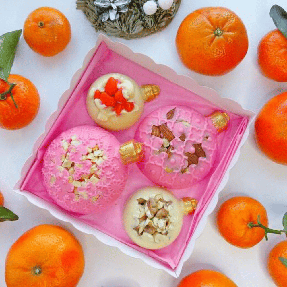 Chocolate Set "Christmas Ornaments"